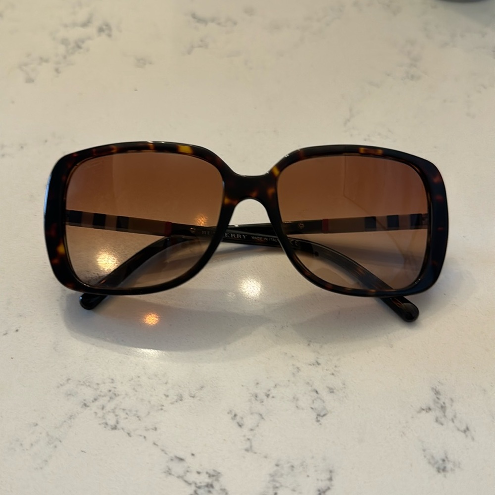 Burberry Sunglasses